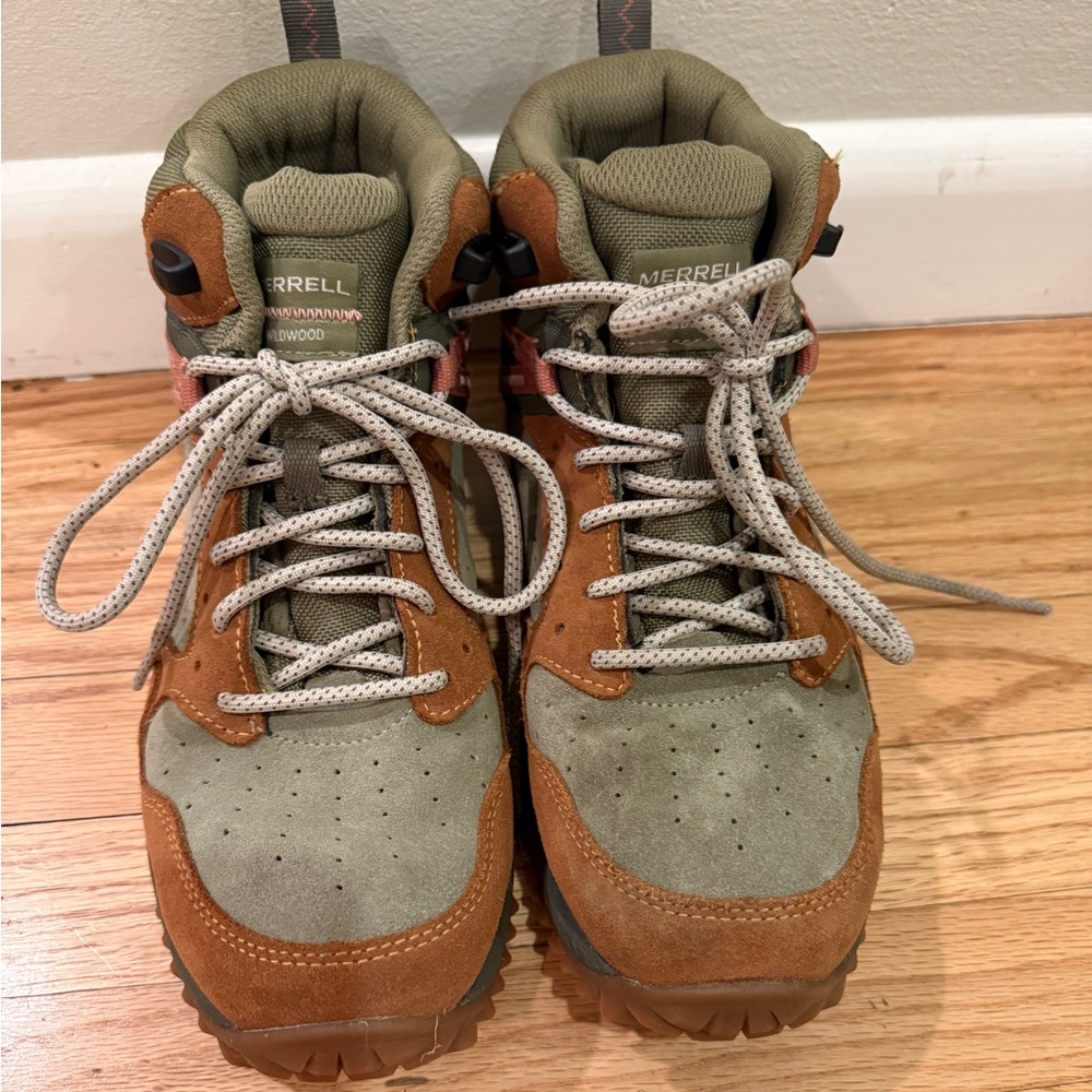 Merrell Wildwood Mid Leather Waterproof Hiking Boots